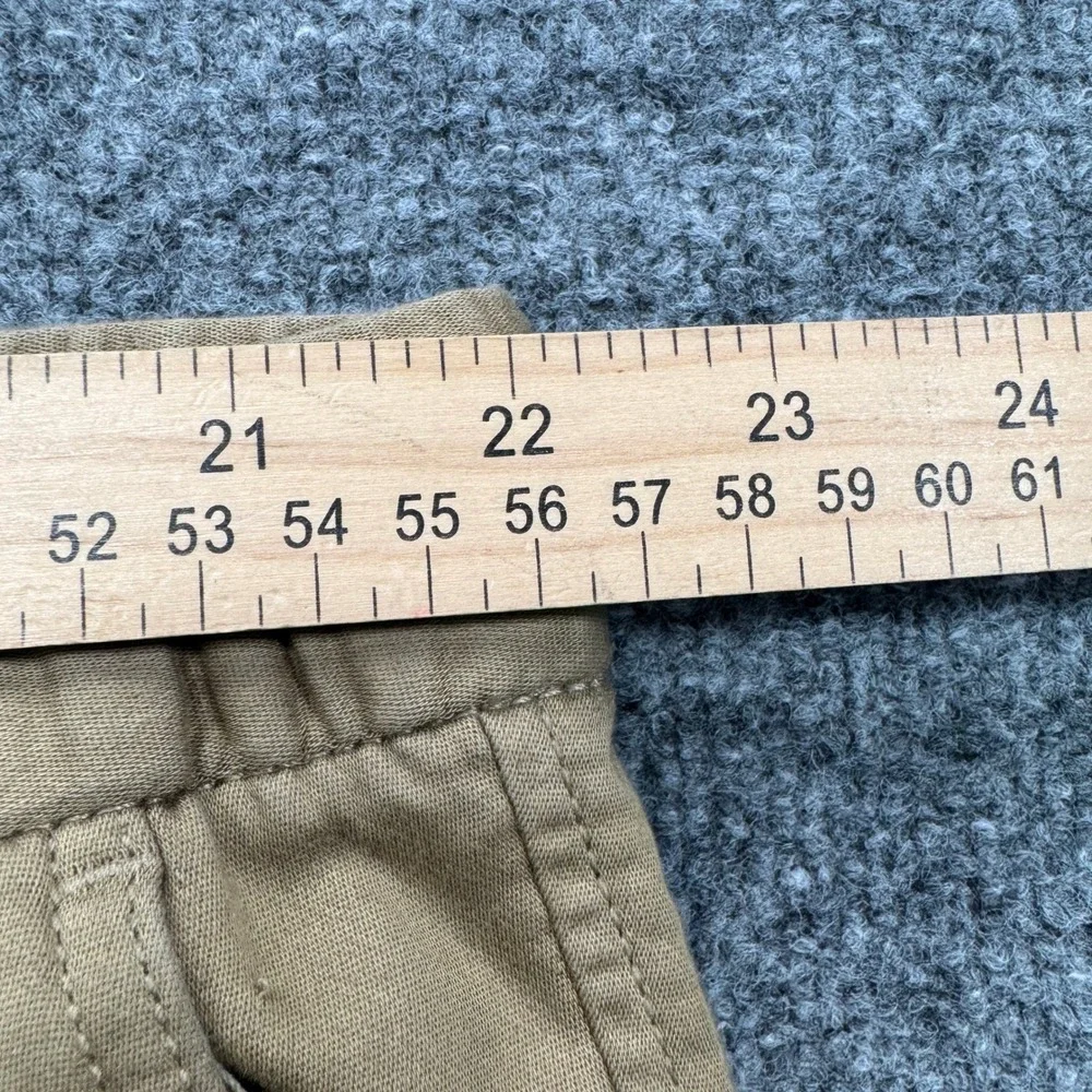 Banana Republic brand banana